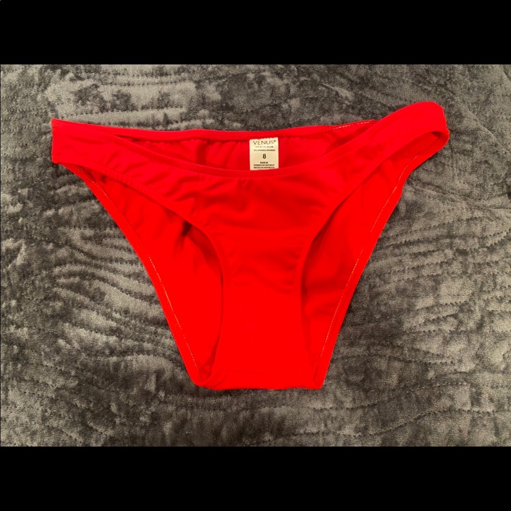 Bikini bottom